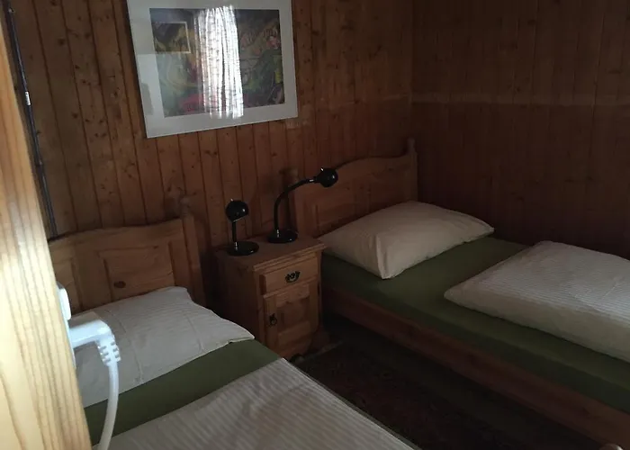 אורחן Naturfreundehaus Clavadel *